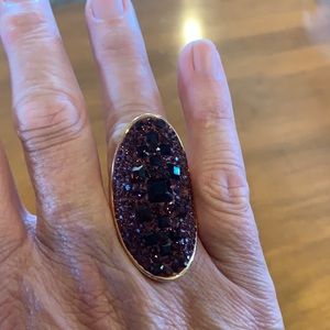 Henri Bendel New York burgundy/rose gold cocktail ring in size 7
